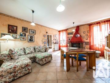 Villetta a schiera in vendita di 145 m² in Piazzale della Chiesa, 4