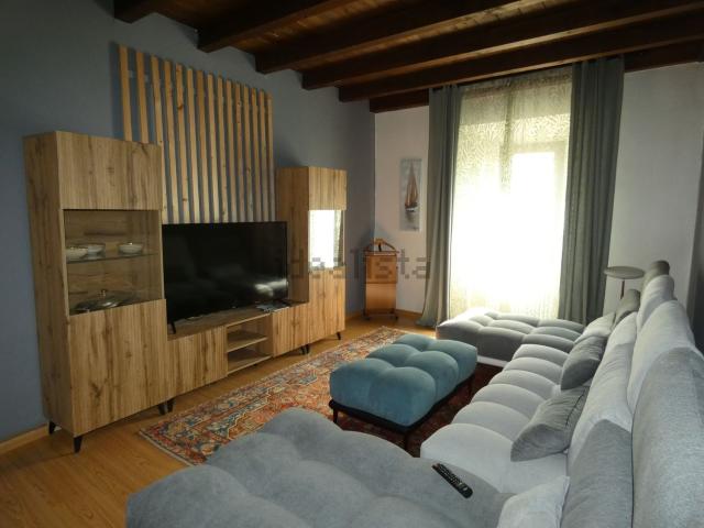 Villetta a schiera in vendita di 146 m² in Via 24 Maggio, 36
