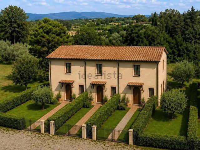 Villetta a schiera in vendita di 146 m² in Via della Villa, 22