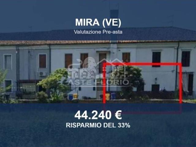 Villetta a schiera in vendita di 147 m² in Via Argine Destro Canale Taglio, 94
