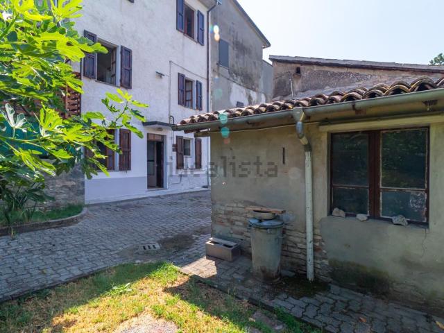 Villetta a schiera in vendita di 147 m² in Via del Borgo, 10