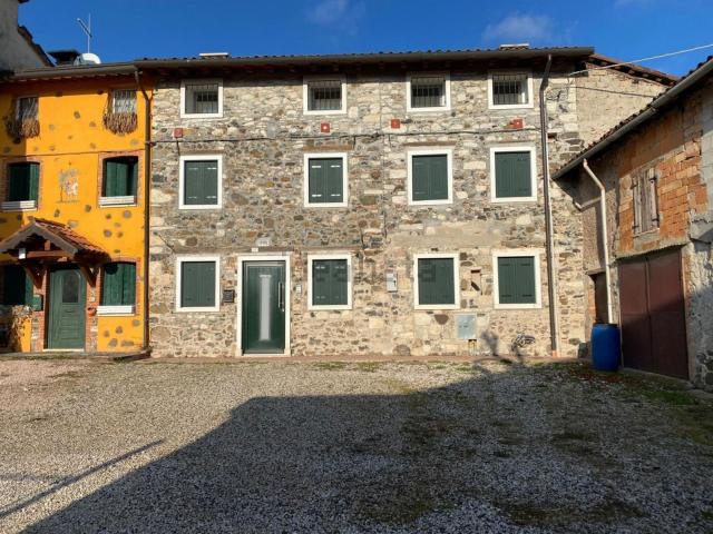 Villetta a schiera in vendita di 147 m² in Via Scandolaro