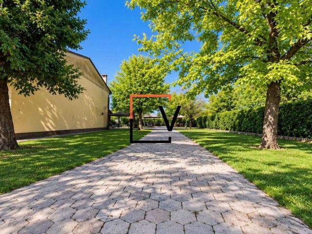 Villetta a schiera in vendita di 147 m² in Piazza San Martino