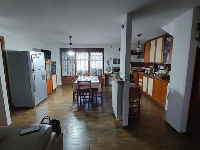 Villetta a schiera in vendita di 148 m²