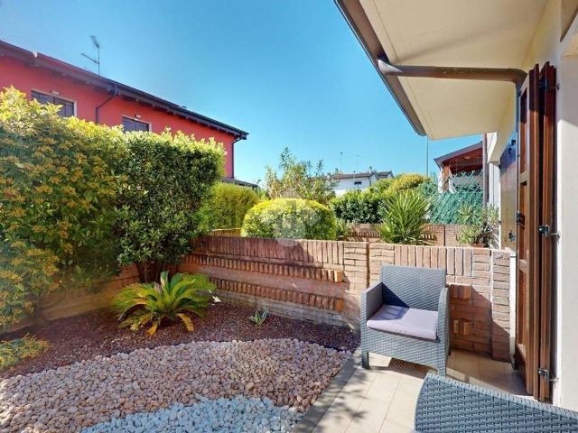 Villetta a schiera in vendita di 148 m² in Via San Isidoro, 17