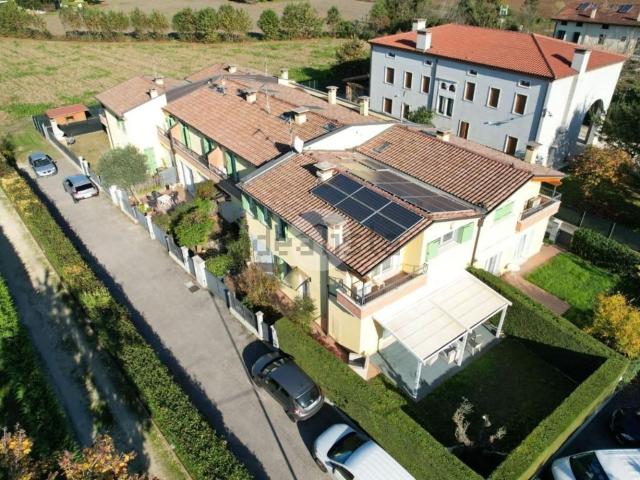Villetta a schiera in vendita di 148 m² in Via Torino