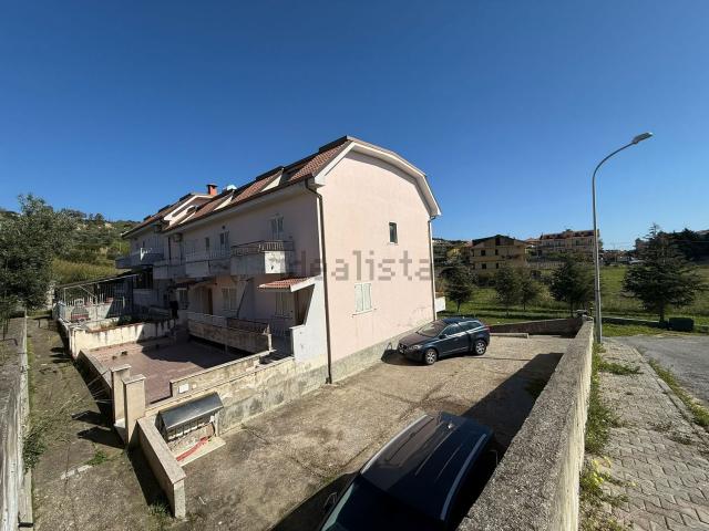 Villetta a schiera in vendita di 148 m² in Viale Europa