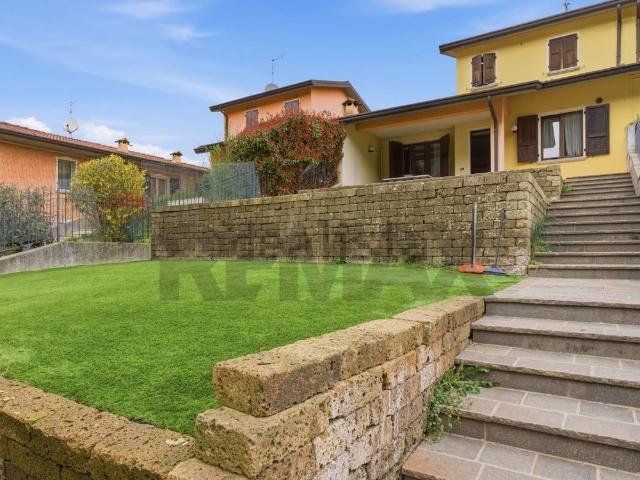 Villetta a schiera in vendita di 149 m²