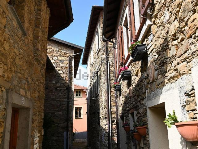 Villetta a schiera in vendita di 149 m² in Frazione Villarelli, 41