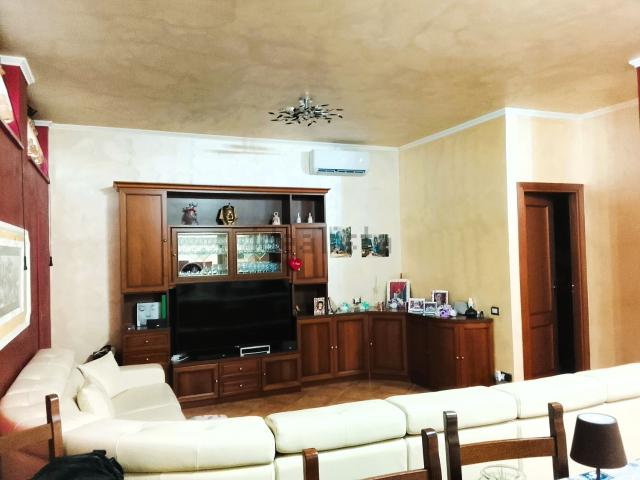 Villetta a schiera in vendita di 150 m² in Via Cassaro, 88