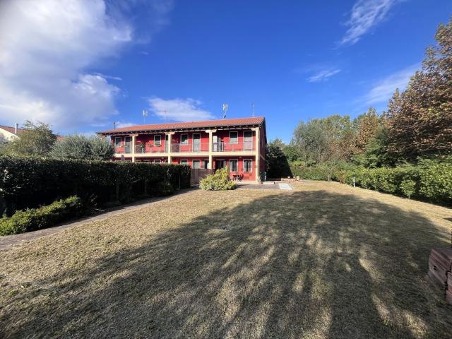 Villetta a schiera in vendita di 150 m² in Via Castelliviero