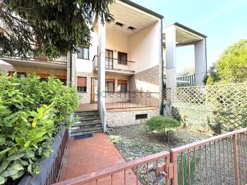 Villetta a schiera in vendita di 150 m² in Via Aldo Capitini, 2