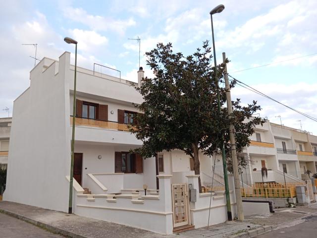 Villetta a schiera in vendita di 150 m² in Via Aureliano, 16