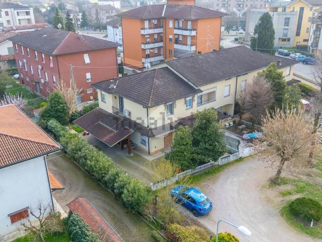 Villetta a schiera in vendita di 150 m² in Via Borgotorto, 1
