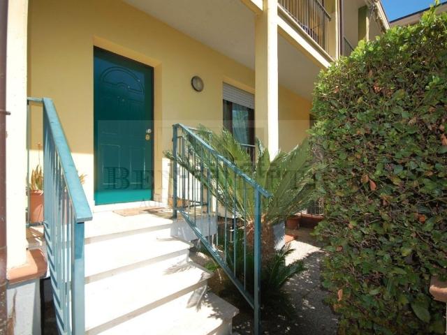 Villetta a schiera in vendita di 150 m² in Via G. Capponi, 21