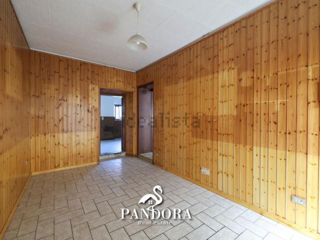 Villetta a schiera in vendita di 150 m² in Via G. Garibaldi, 18