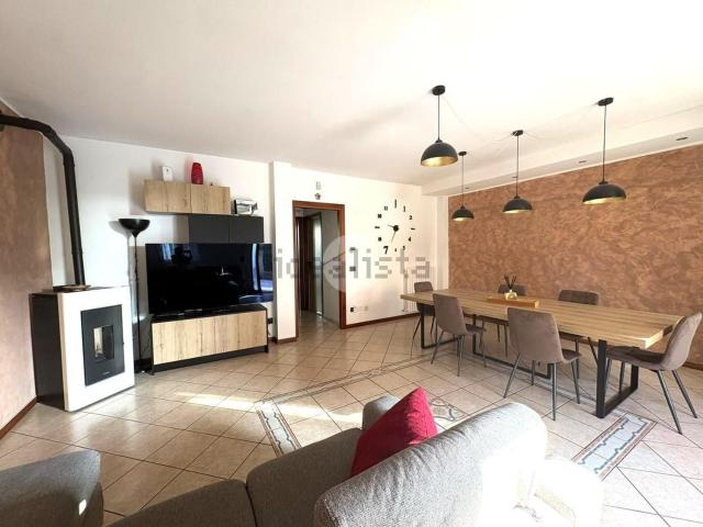 Villetta a schiera in vendita di 150 m² in Via Giuseppe Dezio, 69