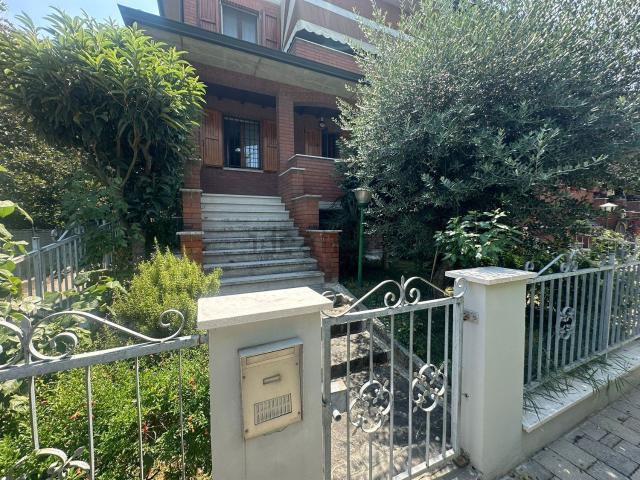 Villetta a schiera in vendita di 150 m² in Via Giuseppe Parini