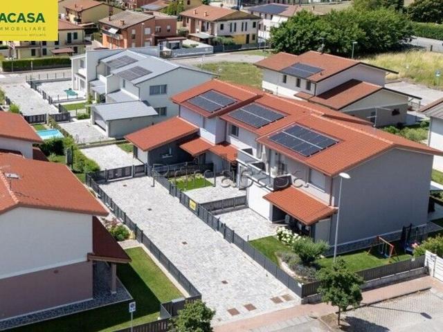 Villetta a schiera in vendita di 150 m² in Via Giuseppe Verdi