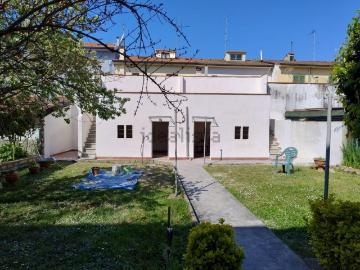 Villetta a schiera in vendita di 150 m² in Via Giovanni Inghirami