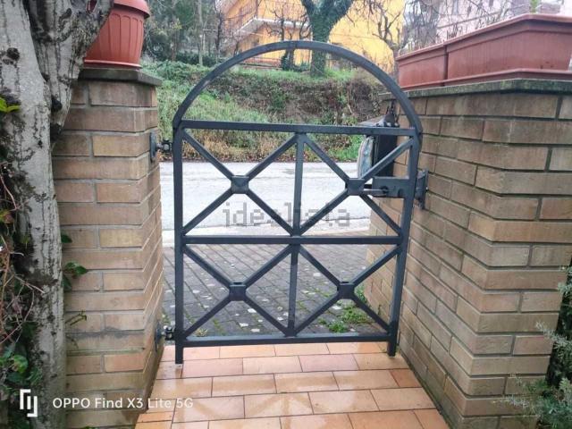 Villetta a schiera in vendita di 150 m² in Via dei Monti Sibillini