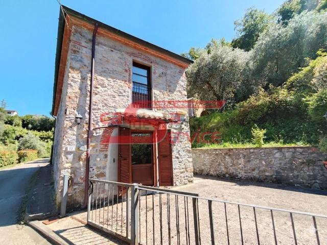 Villetta a schiera in vendita di 150 m² in Via della Nievole, 43