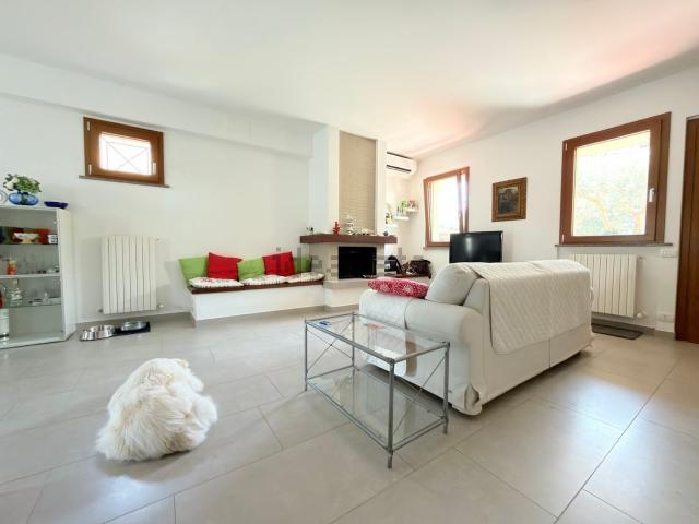 Villetta a schiera in vendita di 150 m² in Via della Selva, 21