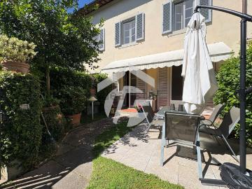 Casa in vendita a Centro di Firenze - Giardino