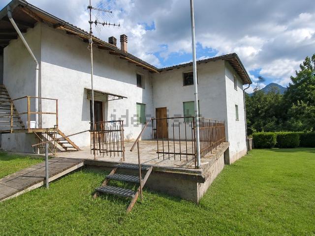 Villetta a schiera in vendita di 150 m² in Via delle Scuole