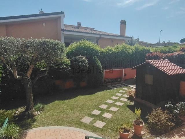 Villetta a schiera in vendita di 150 m² in Via di San Matteo, 82