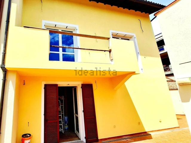 Villetta a schiera in vendita di 150 m² in Via Fratelli Buricchi