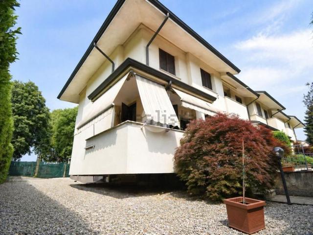 Villetta a schiera in vendita di 150 m² in Via Fratelli Kennedy