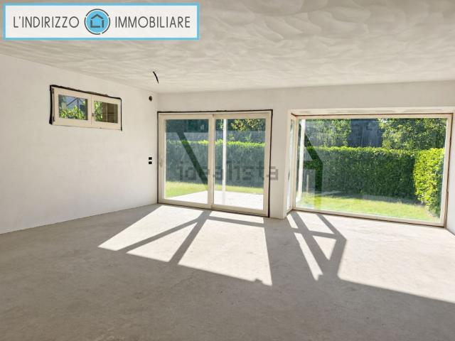 Villetta a schiera in vendita di 150 m² in Via Ippolito Nievo, 9