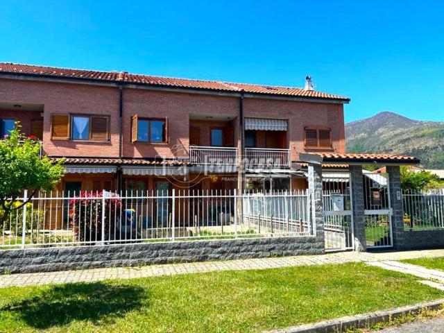Villetta a schiera in vendita di 150 m² in Via Italia, 30