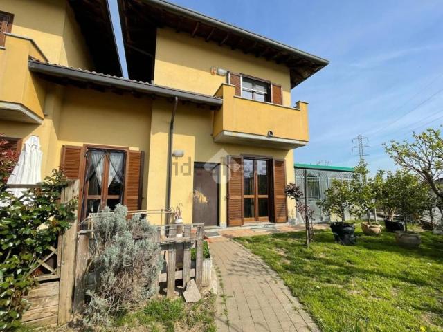 Villetta a schiera in vendita di 150 m² in Via J. F. Kennedy