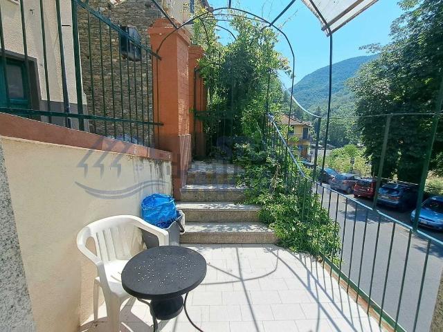 Villetta a schiera in vendita di 150 m² in Via La Rampa, 1