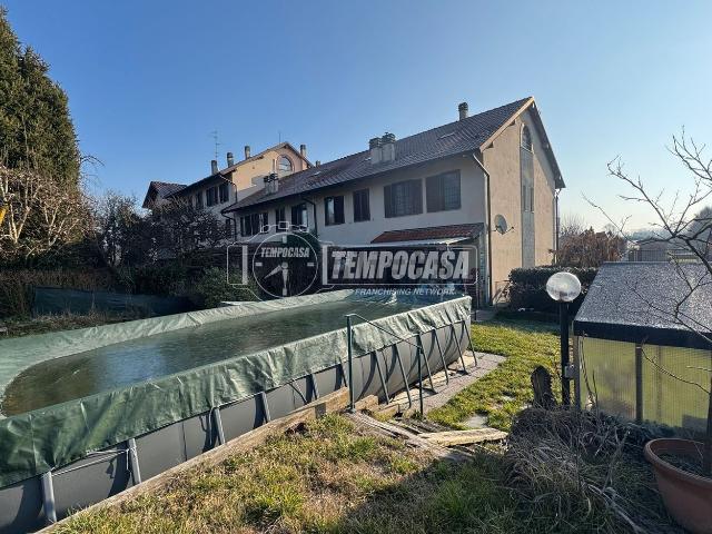 Villetta a schiera in vendita di 150 m² in Via Madonna delle Nevi, 11