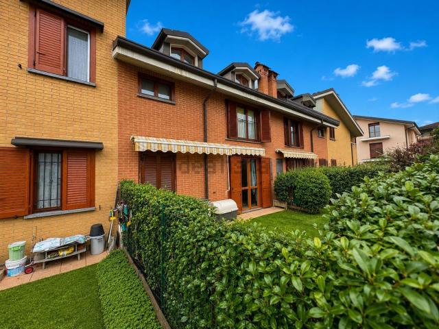 Villetta a schiera in vendita di 150 m² in Via Mantova, 2