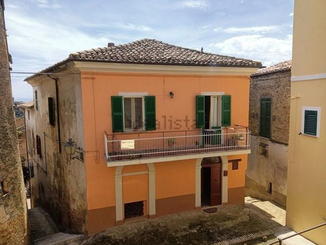 Villetta a schiera in vendita di 150 m² in Via Muzio Pansa