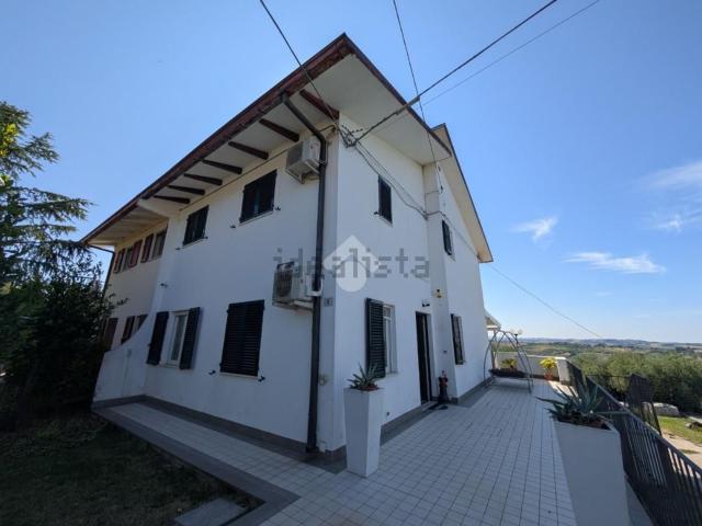 Villetta a schiera in vendita di 150 m² in Via Mulazzano, 10