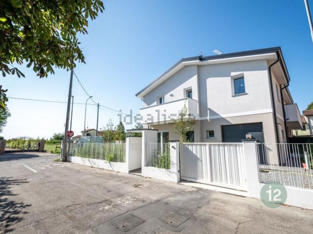 Villetta a schiera in vendita di 150 m² in Via Mulino Vecchio, 4