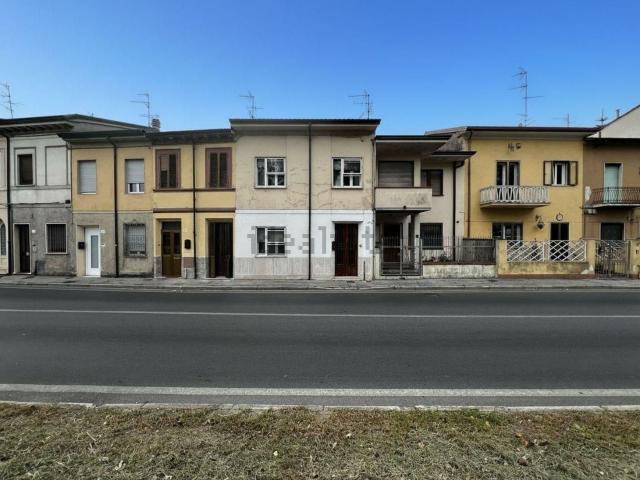 Villetta a schiera in vendita di 150 m² in Via Nicola Pisano, 91