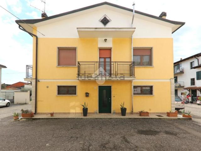 Villetta a schiera in vendita di 150 m² in Via Solferino e San Martino, 33