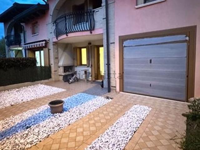 Villetta a schiera in vendita di 150 m² in Via San Biagio, 36