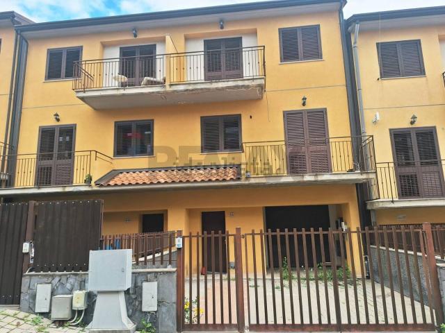 Villetta a schiera in vendita di 150 m² in Via Santa Maria delle Fosse, 9