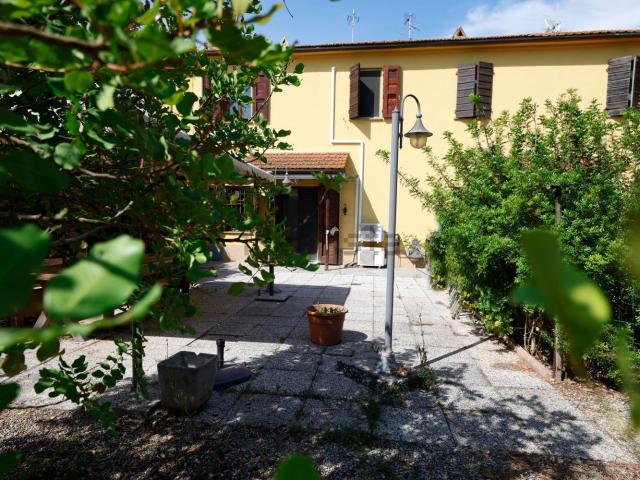 Villetta a schiera in vendita di 150 m² in Via Poggio alla Farnia, 35