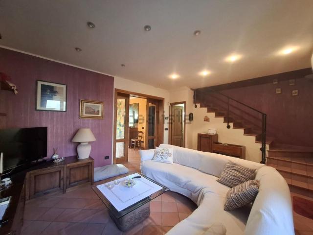 Villetta a schiera in vendita di 150 m² in Via Porto di Burello