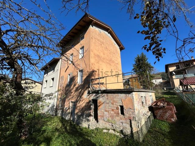 Villetta a schiera in vendita di 150 m² in Via Roma