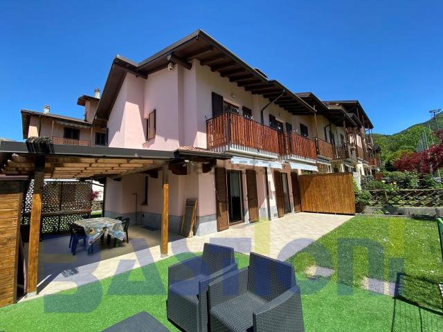 Villetta a schiera in vendita di 150 m² in Via Toselli