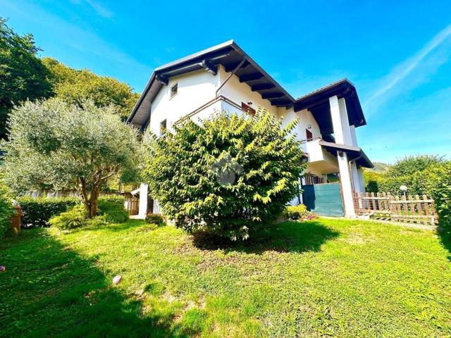 Villetta a schiera in vendita di 150 m² in Corso IV Novembre, 13